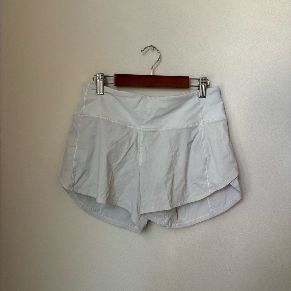 lululemon mid rise speed up shorta